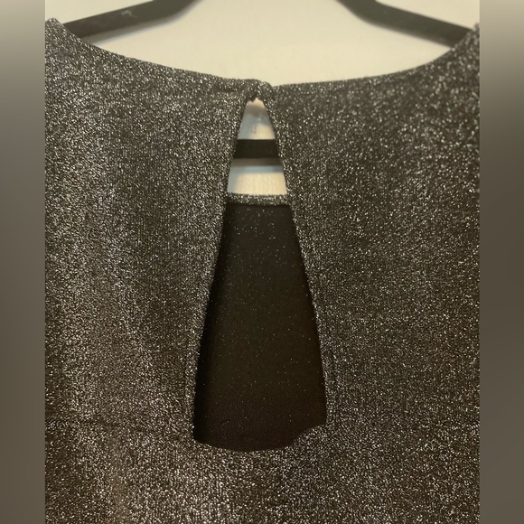 Torrid Sparkly Crop Top Size 1 - Picture 7 of 11